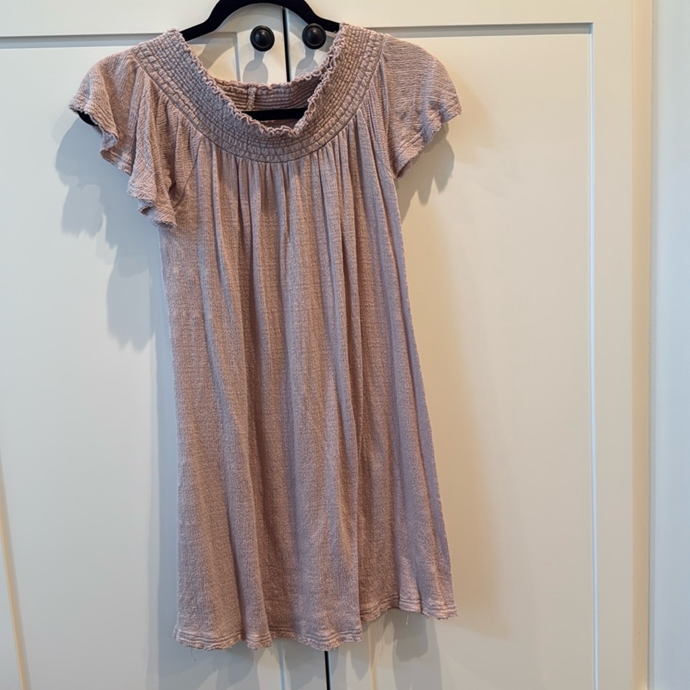 Beach dress or bathing suit cover up